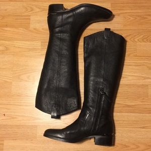 Black leather Louise et Cie Eiding Boots